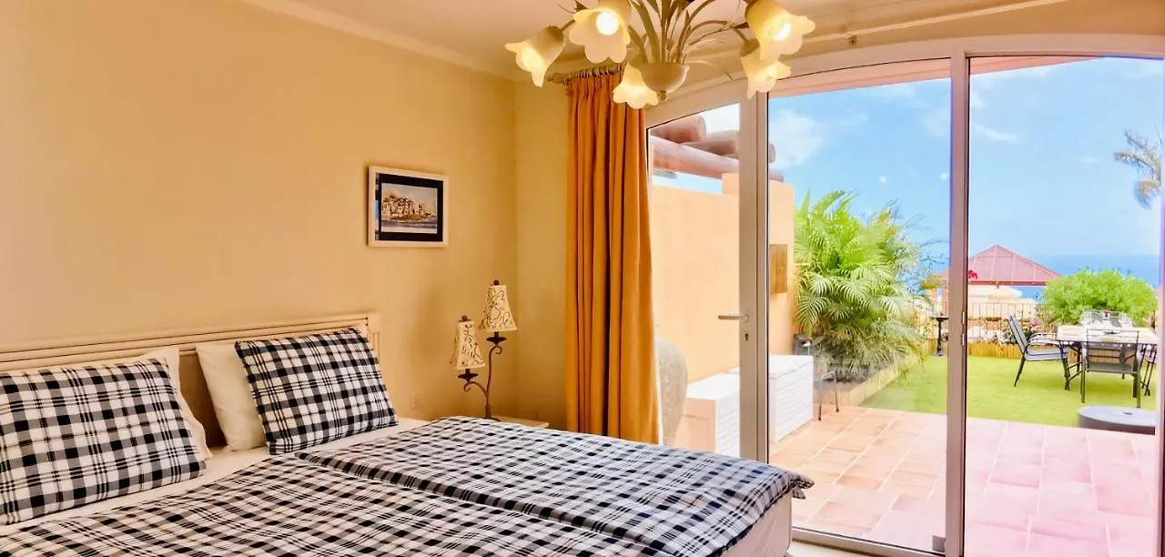 Villa Mit Meerblick Und Pool Direkt Am Golfplatz Von Adeje Costa Adeje  Holiday home Costa Adeje (Tenerife)
